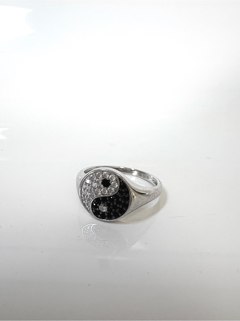 925 Sterling Silver Yin Yang Signet Ring Size 7 Pavé Cubic Zirconia CZ Vintage
